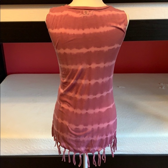 BILLABONG•TEE SHIRT - Picture 5 of 7